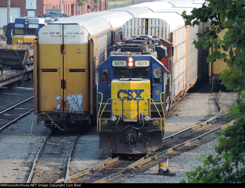 CSX 8370 (4)